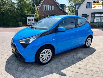 Toyota Aygo 1.0 VVT-i X-PLAY Airco Isofix 1 eig Navi Apple C beschikbaar voor biedingen
