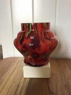 Rozensteker, bloemsteker. Rood opaline glas met groenig/goud, Ophalen of Verzenden