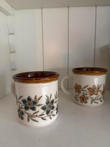 Vintage Biltons Mokken - Set van 2 beschikbaar voor biedingen