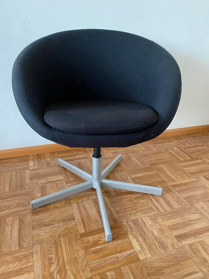 Vintage Zwart Kuipstoeltje, Huis en Inrichting, Stoelen, Gebruikt, Eén, Stof, Zwart, Ophalen