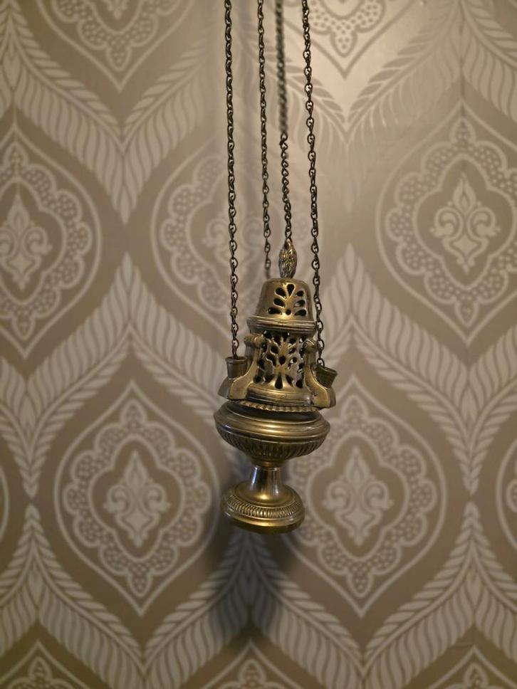 Oude Wierookbrander / Wierookvat uit Kerk, Antiek en Kunst, Antiek | Kandelaars, Koper of Brons, Ophalen