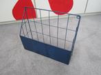 Blauw metalen lectuurbak, Huis en Inrichting, Woonaccessoires | Krantenbakken en Lectuurbakken, Ophalen of Verzenden, Nieuw
