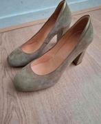 Hogan Pumps Maat 37.5, Kleding | Dames, Schoenen, Pumps, Beige, Ophalen of Verzenden, Hogan