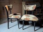 2 Vintage stoeltjes heel trendy opnieuw te bekleden, Huis en Inrichting, Stoelen, Ophalen, Gebruikt, Twee