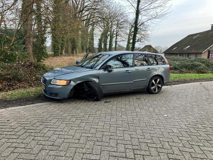Volvo V50 1.8 2008 Blauw (schadeauto), Auto's, Volvo, Particulier, V50, Airbags, Airconditioning, Centrale vergrendeling, Cruise Control