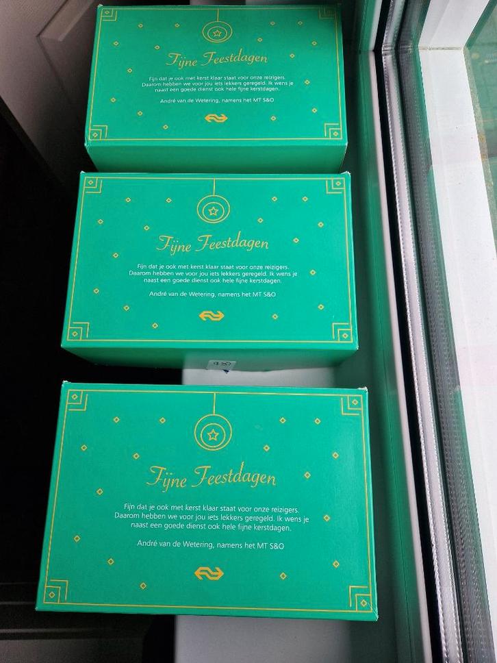 Uniek originele NS lunch box en Kerst opschrift, Sint Kerst., Verzamelen, Spoorwegen en Tramwegen, Nieuw, Tram, Overige typen