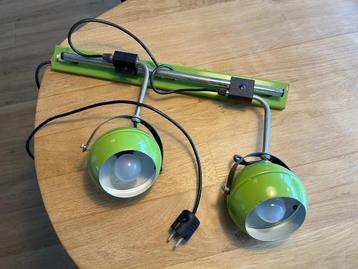 Vintage wandlamp groen (jaren 70) beschikbaar voor biedingen