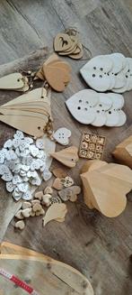 Houten harten, Hobby en Vrije tijd, Knutselen, Ophalen of Verzenden, Zo goed als nieuw, Materiaal
