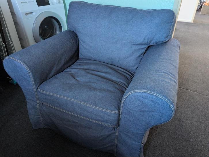 IKEA Ektorp fauteuil met spijkerstof hoes (+witte hoes), Huis en Inrichting, Fauteuils, Gebruikt, Ophalen