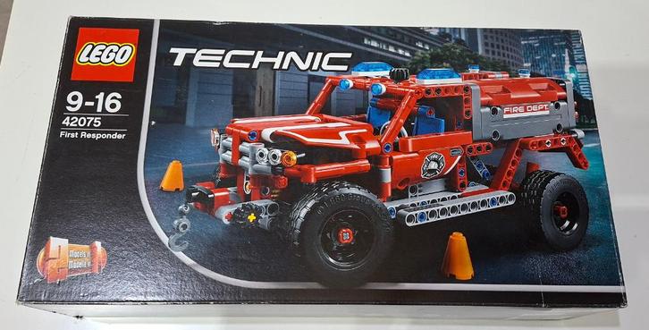 Lego Technic 42057 First Responder, Kinderen en Baby's, Speelgoed | Duplo en Lego, Zo goed als nieuw, Lego, Complete set, Ophalen of Verzenden