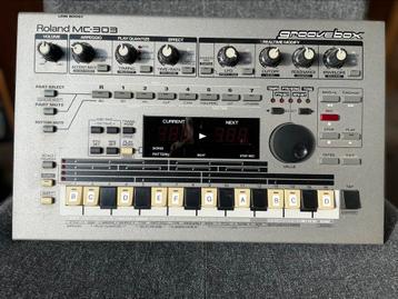 Roland MC-303 Groovebox beschikbaar voor biedingen