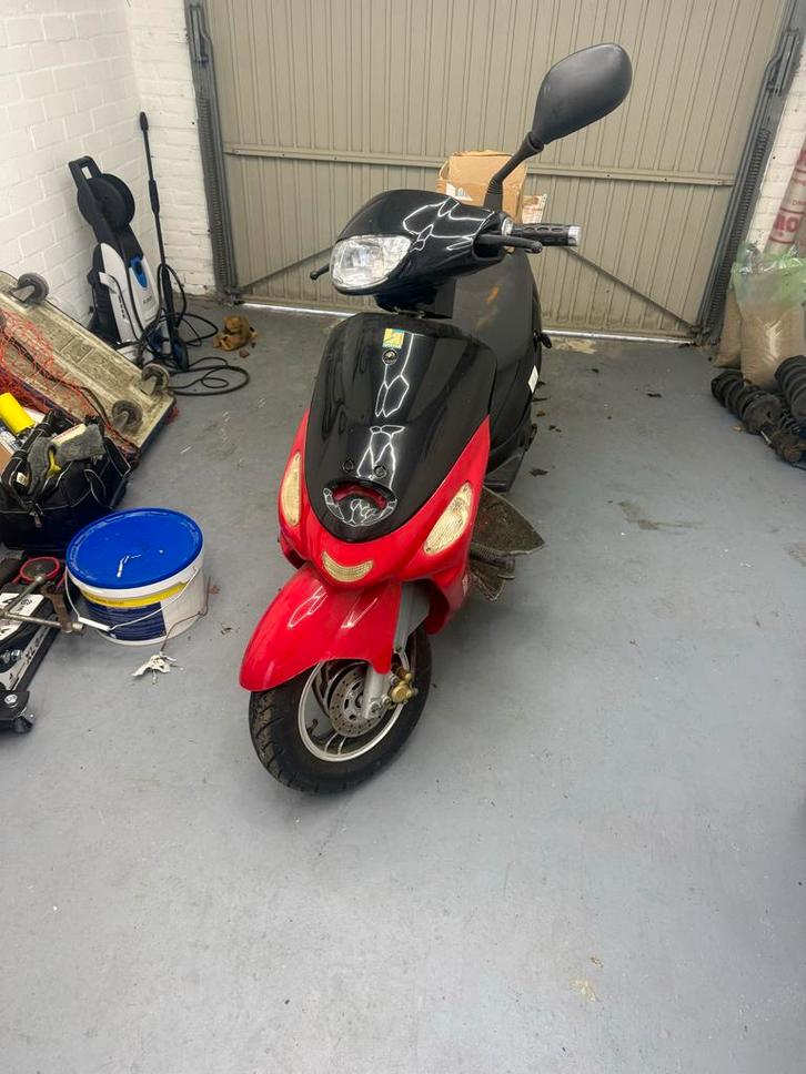 Jetstar scooter - opknapper, Fietsen en Brommers, Brommeronderdelen | Scooters, Gebruikt, Overige merken, Overige typen, Ophalen