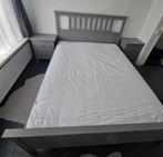 2 persoonsbed 1.60 bij 2 meter met nachtkastje en kast ikea, Ophalen of Verzenden, Tweepersoons, 160 cm