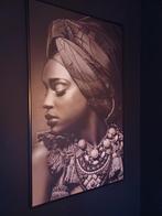 Schilderij Vrouw op Canvas met Zwarte Lijst, Ophalen of Verzenden