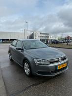 Volkswagen Jetta 1.4 TSI Hybrid 170pk | Nieuw APK!!, USB, 4 cilinders, Origineel Nederlands, Grijs