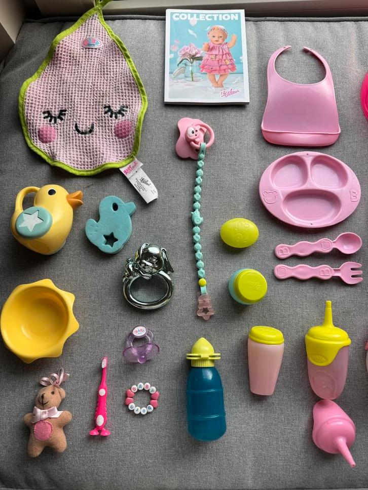 Zapf Creation - BABY Born luiertas met heel veel accessoires, Kinderen en Baby's, Speelgoed | Poppen, Zo goed als nieuw, Babypop