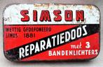 oud blikje Simson reparatiedoos met 1 bandenlichter., Ophalen of Verzenden