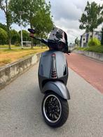 Vespa sprint full option, Fietsen en Brommers, Scooters | Vespa, Ophalen, Maximaal 45 km/u, Vespa S, Zo goed als nieuw
