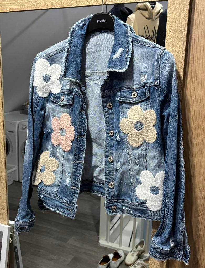 Stoer gebloemd spijkerjasje, Kleding | Dames, Jasjes, Kostuums en Pakken, Blauw, Ophalen of Verzenden, Zo goed als nieuw, Jasje