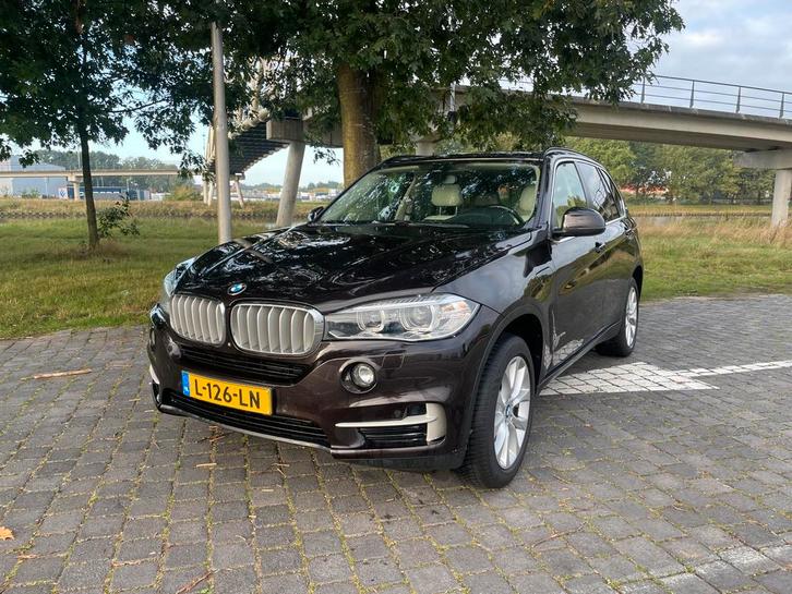 BMW X5 Xdrive 40E Plug-in Hybr Aut8 2016 Bruin, Auto's, BMW, Particulier, X5, 360° camera, 4x4, ABS, Achteruitrijcamera, Airbags