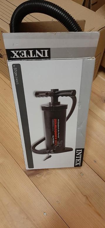 Intex pomp double action.. beschikbaar voor biedingen
