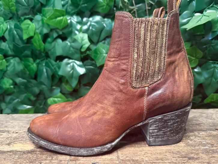 Nieuwe supergave  laarsjes van Old Gringo maat 37, Kleding | Dames, Schoenen, Nieuw, Lage of Enkellaarzen, Bruin, Ophalen of Verzenden