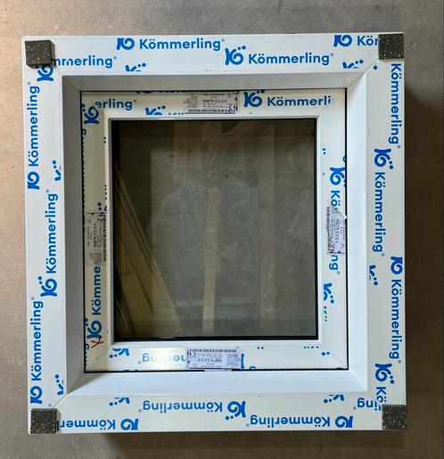 kunstof draai-kiep kozijn, 60x60cm, met HR++ glas, Doe-het-zelf en Verbouw, Kozijnen en Schuifpuien, Nieuw, Raamkozijn, Kunststof