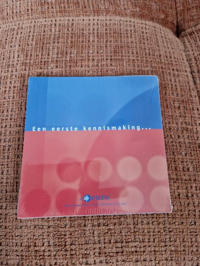 Kennismakingsset Eerste Euro's - Nieuw!, Ophalen of Verzenden, Verzamelmap