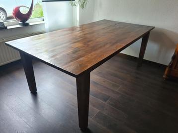woonkamertafel beschikbaar voor biedingen