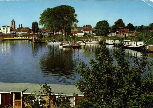 Tiel, Jachthaven - 1983 gelopen, Verzamelen, Ansichtkaarten | Nederland, Gelopen, Gelderland, 1980 tot heden, Ophalen of Verzenden