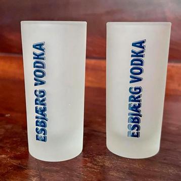 Set van 2 Esbjærg Vodka Shotglaasjes – IJskoude Elegantie beschikbaar voor biedingen