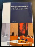 Het Spel Democratie in de Nederlandse Staat, Ophalen of Verzenden, Zo goed als nieuw, Politiek en Staatkunde, Nederland