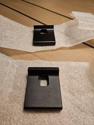 STB Muurbeugels voor Beolab 17 Speakers beschikbaar voor biedingen