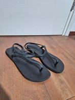 Havaianas Maat 39-40 - Zwarte Slippers, Kleding | Dames, Schoenen, Slippers, Zwart, Ophalen of Verzenden, Zo goed als nieuw