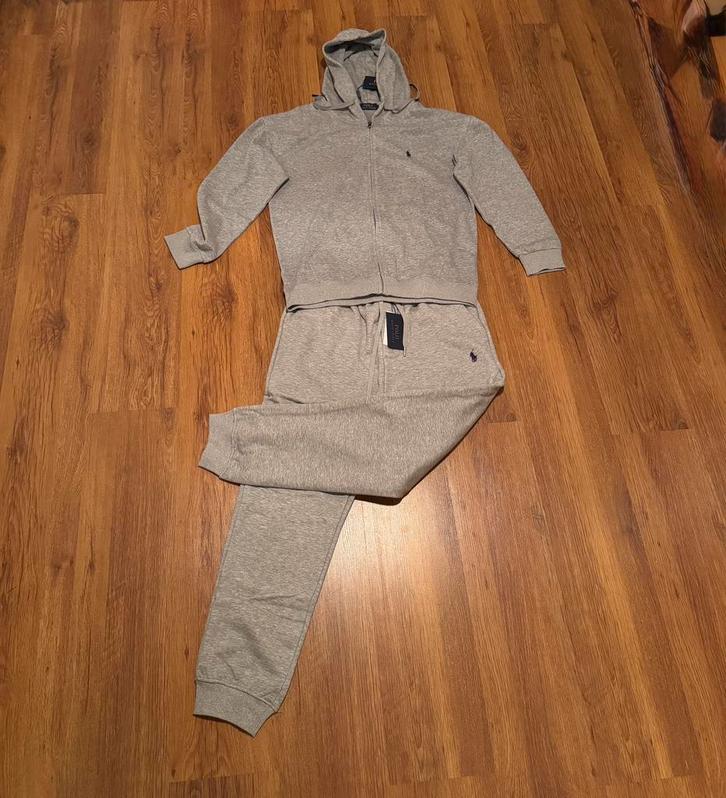 Ralph Polo Grijze Hoodie & Joggingbroek Set – Maat L / XL, Kleding | Heren, Heren-kledingpakketten, Zo goed als nieuw, Maat 56/58 (XL)