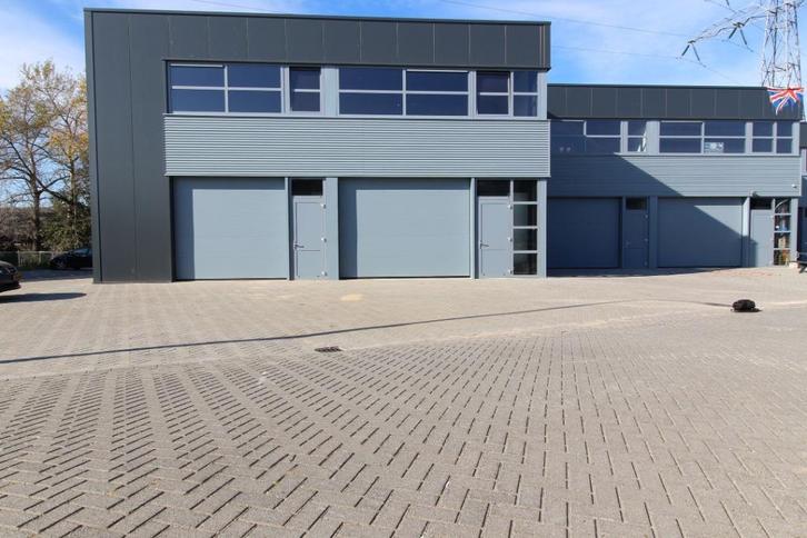 Bedrijfsruimte: loods (72m) en kantoor ((72m) te huur.1.250, Zakelijke goederen, Bedrijfs Onroerend goed, Bedrijfsruimte, Huur