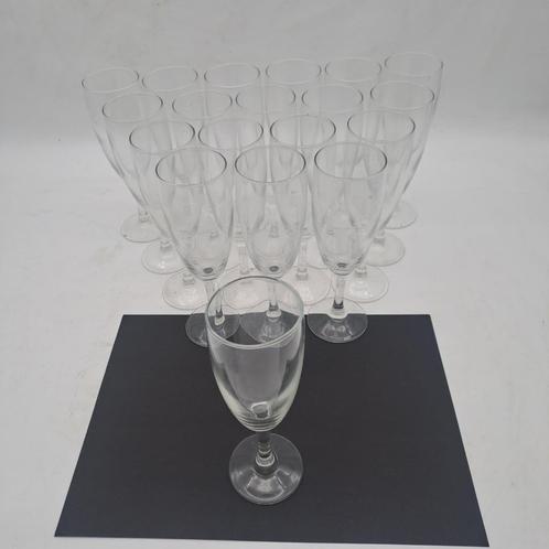 19x champagneflutes van glas – ca. 250 ml – voor prosecco, c, Huis en Inrichting, Keuken | Servies, Zo goed als nieuw, Glas of Glazen