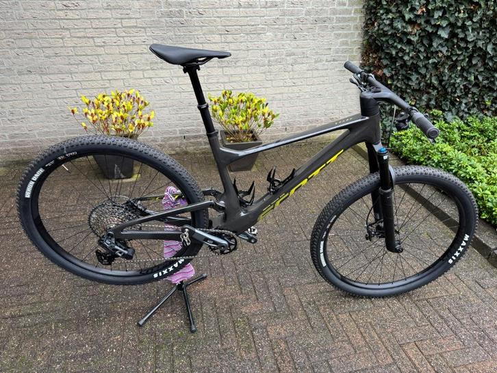 Nieuwe Scott Spark RC Team Issue 2024 mt L SRAM GX Eagle AXS, Fietsen en Brommers, Fietsen | Mountainbikes en ATB, Nieuw, Overige merken