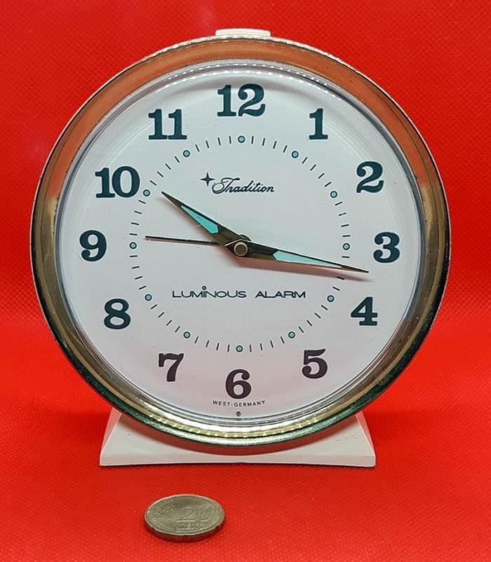 Tradition Luminous Alarm wekker., Witgoed en Apparatuur, Wekkers, Gebruikt, Analoog, Verzenden