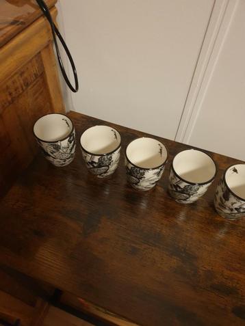 Zo goed als nieuw 6 koffiekopjes  beschikbaar voor biedingen