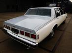 Chevrolet Caprice  / Impala, Automaat, Stof, 5000 cc, 8 cilinders
