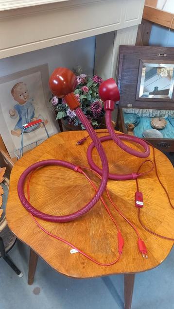Vintage Flexibele Lamp - Rood. 2 stuks beschikbaar voor biedingen