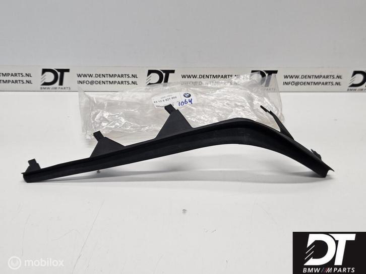 Cover strip, right BMW E46 Sedan/Touring FL 63126921860, Auto-onderdelen, Overige Auto-onderdelen, BMW, Nieuw, Ophalen of Verzenden
