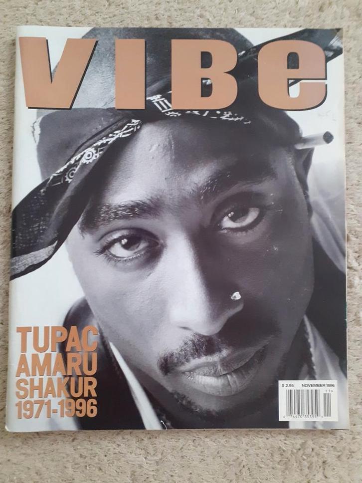 TUPAC SHAKUR - VIBE - 1996, Verzamelen, Tijdschriften, Kranten en Knipsels, Tijdschrift, Buitenland, 1980 tot heden, Ophalen of Verzenden