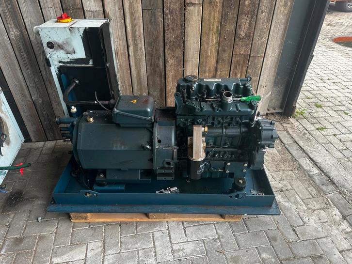 2 aggregaten kubota, Doe-het-zelf en Verbouw, Aggregaten, Gebruikt, Dieselolie, 30 kVA of meer, Geluidgedempt, Ophalen