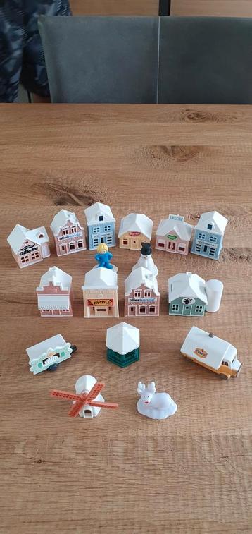 AH Miniatuur Huisjes Compleet - 17 Stuks beschikbaar voor biedingen