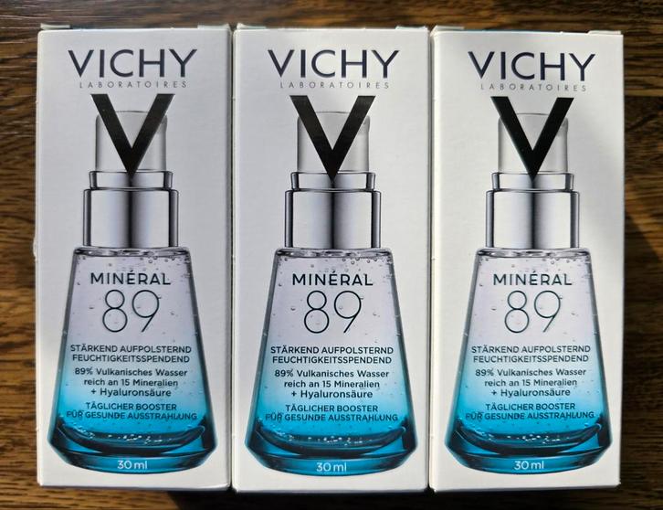 3x 30ml Vichy Mineral 89 serum. Nieuw en ongeopend!, Sieraden, Tassen en Uiterlijk, Uiterlijk | Gezichtsverzorging, Nieuw, Verzorging