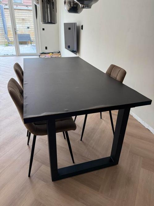 Eettafel te koop!, Huis en Inrichting, Tafels | Eettafels, Gebruikt, Vijf personen of meer, Rechthoekig, Ophalen of Verzenden