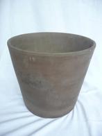 Grote bruine Ikea stenen  pot 20762,, Tuin en Terras, Bloempotten, Rond, Zo goed als nieuw, Minder dan 40 cm, Aardewerk