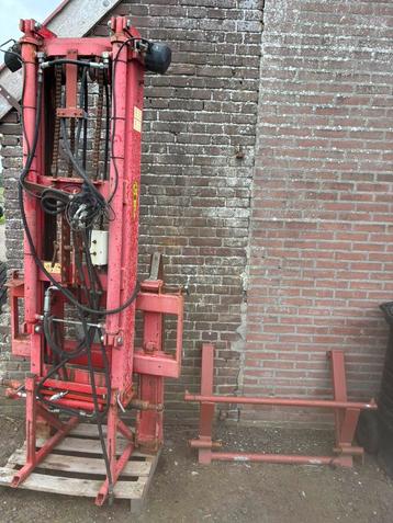 Hefmast wifo beschikbaar voor biedingen